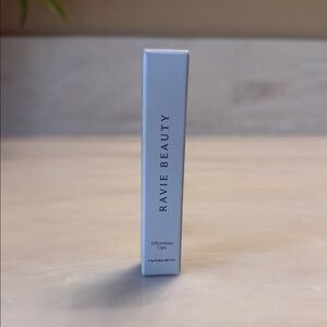 Ravie Beauty Effortless Lips in Tulip. 0.06oz/1.7g